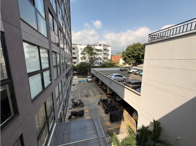 Apartaestudio en venta en El Refugio, Cali, 32 m² · foto 5 de 18