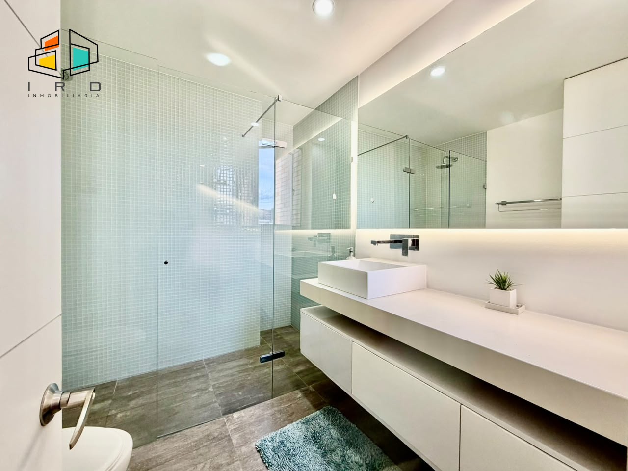 Apartamento en arriendo en El Poblado, Medellín · foto 17 de 24