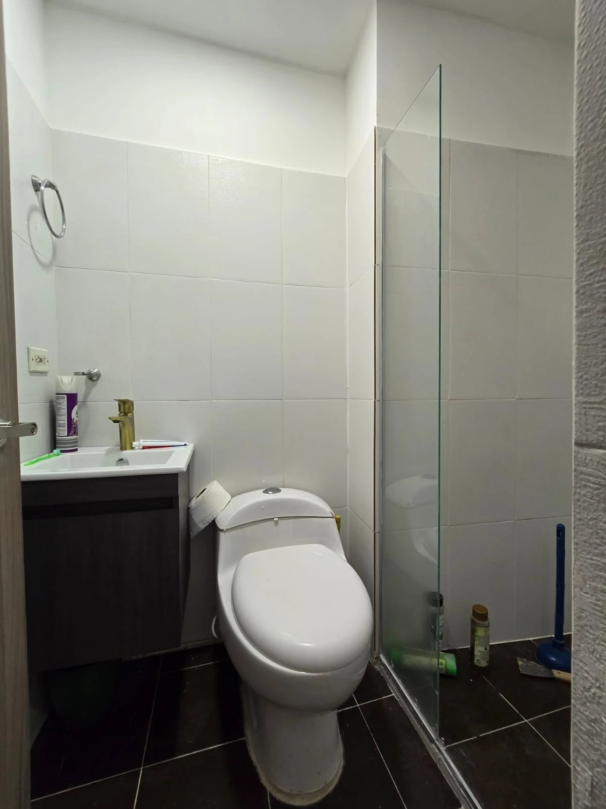 Apartamento en venta en Campo Valdes No.1, Medellín · foto 4 de 10