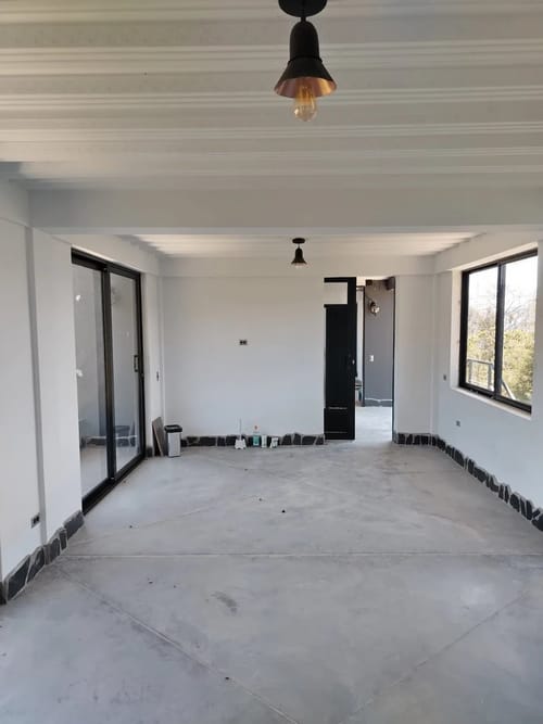 Casa de 4 alcobas en arriendo en Aguas Frias, Medellín, 250 m² · foto 4 de 10