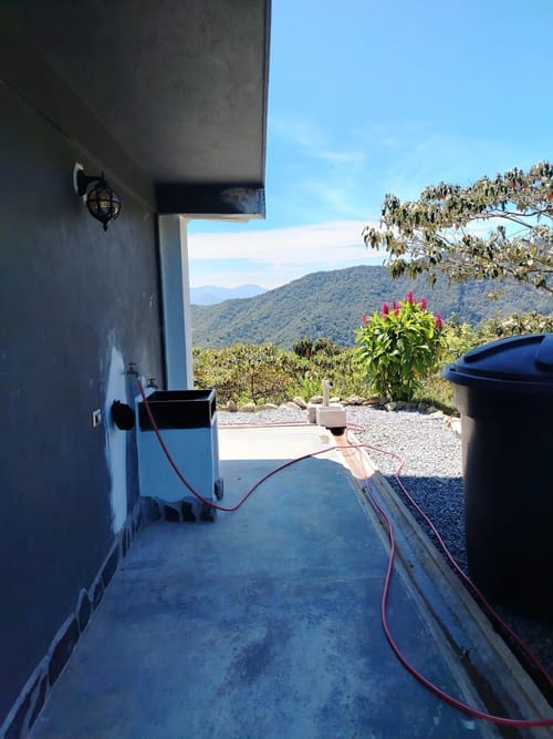 Casa de 4 alcobas en arriendo en Aguas Frias, Medellín, 250 m² · foto 5 de 10