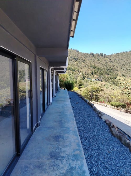 Casa de 4 alcobas en arriendo en Aguas Frias, Medellín, 250 m² · foto 10 de 10