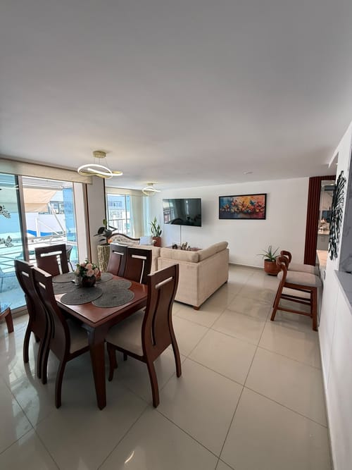 Apartamento de 3 alcobas en venta en Lagos Del Cacique, Bucaramanga, 120 m² · foto 7 de 17