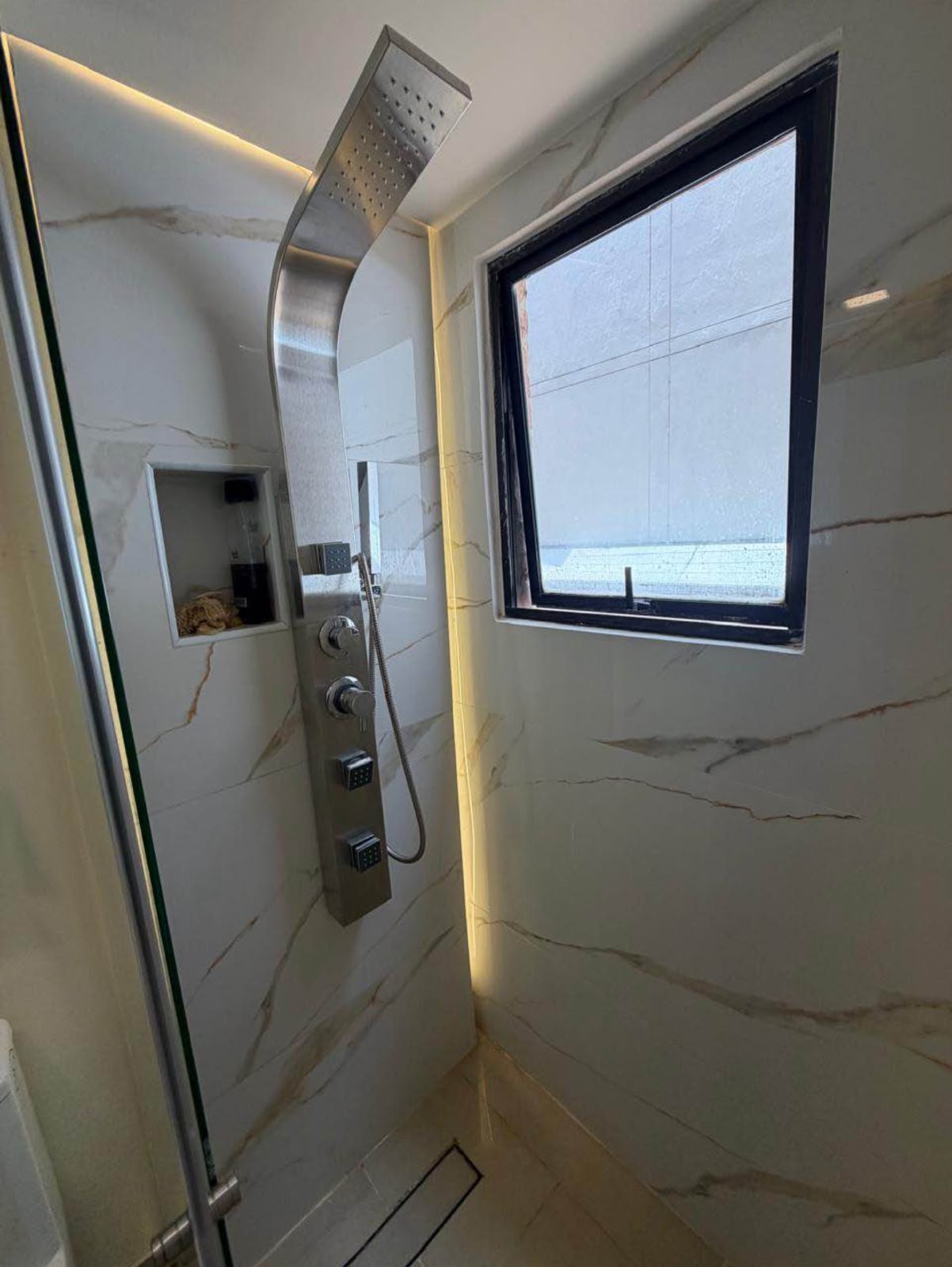 Apartamento en venta en Bella Suiza, Bogotá · foto 5 de 10