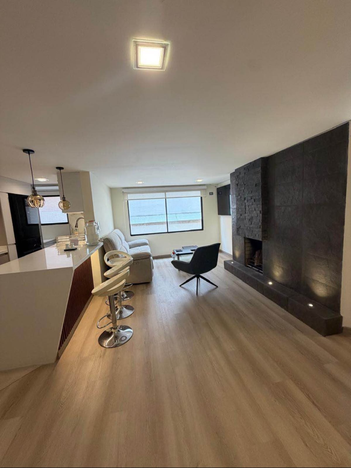 Apartamento en venta en Bella Suiza, Bogotá · foto 2 de 10