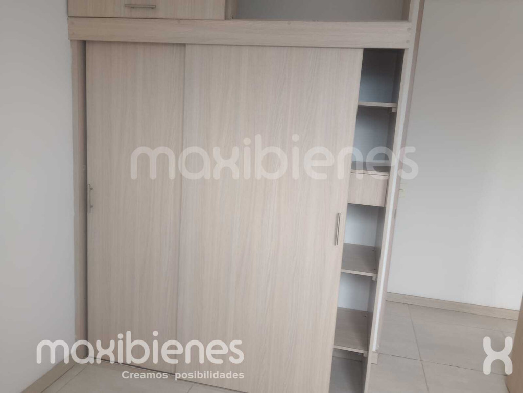 Apartamento en venta en Ditaires, Itagüí · foto 8 de 11