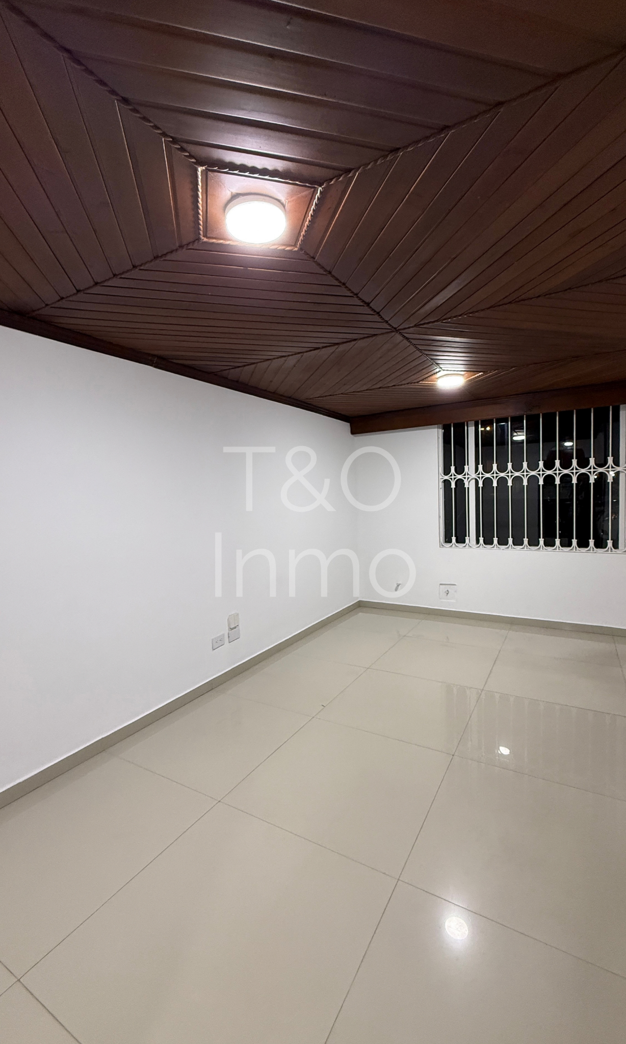 Casa en venta en Cantalejo, Bogotá · foto 2 de 24