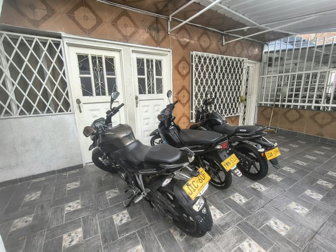 Edificio en venta en El Jardin, Cali, 550 m² · foto 3 de 21