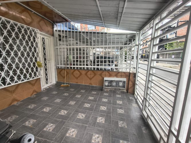 Edificio en venta en El Jardin, Cali, 550 m² · foto 5 de 21