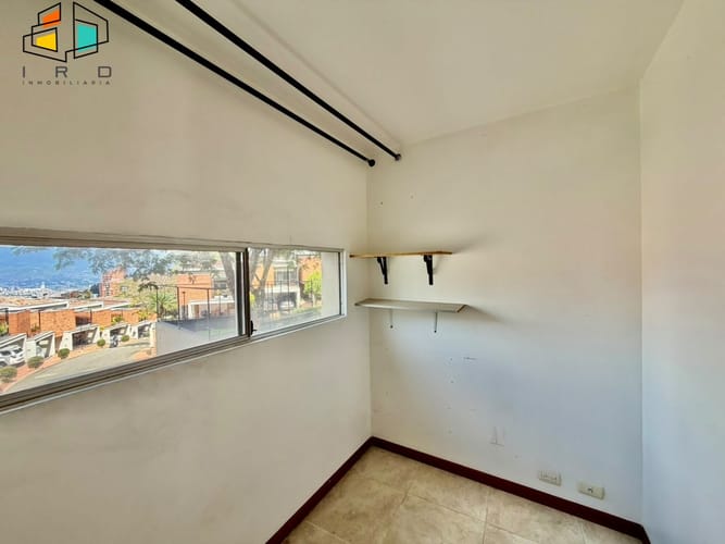Casa de 4 alcobas en venta en El Poblado, Medellín, 183 m² · foto 24 de 24
