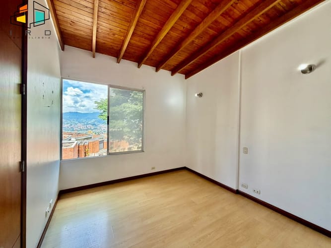 Casa de 4 alcobas en venta en El Poblado, Medellín, 183 m² · foto 18 de 24