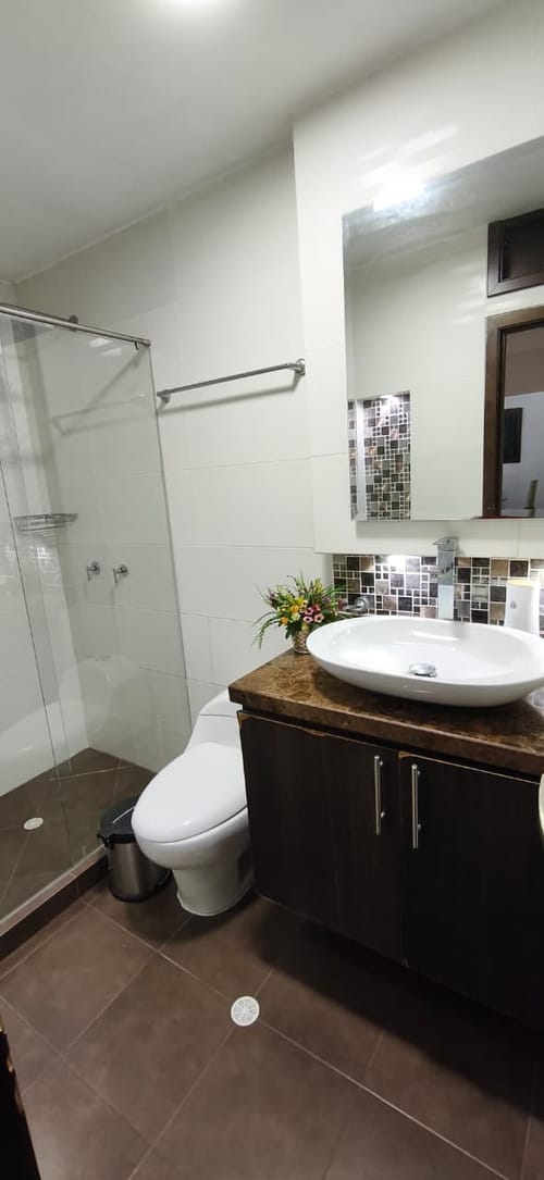 Casa de 5 alcobas en venta en Cabecera Del Llano, Bucaramanga, 450 m² · foto 23 de 24