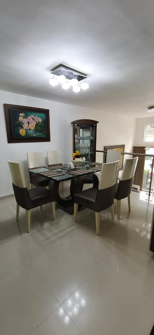 Casa de 5 alcobas en venta en Cabecera Del Llano, Bucaramanga, 450 m² · foto 14 de 24