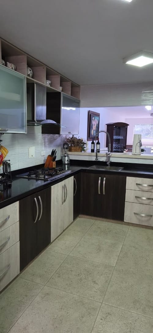 Casa de 5 alcobas en venta en Cabecera Del Llano, Bucaramanga, 450 m² · foto 18 de 24