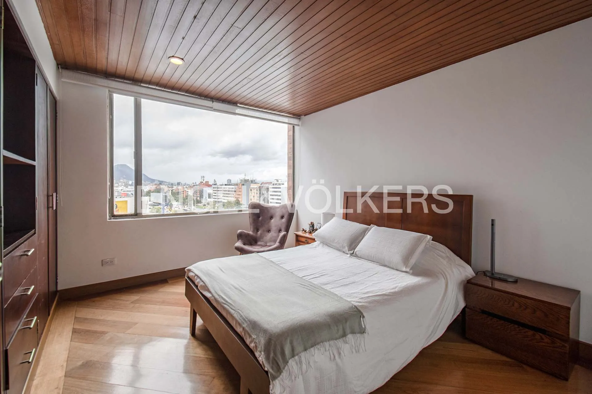 Apartamento en venta en La Carolina, Bogotá · foto 13 de 19