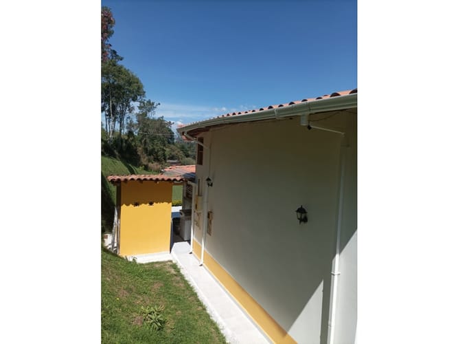 Casa de 4 alcobas en venta en El Convento, Marinilla, 253 m² · foto 7 de 24