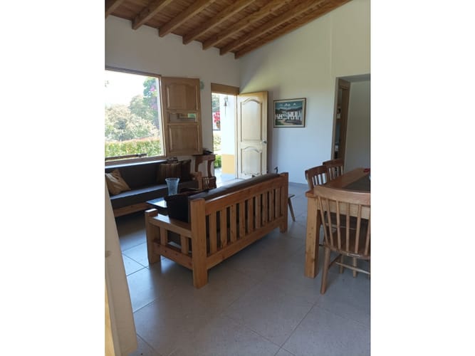 Casa de 4 alcobas en venta en El Convento, Marinilla, 253 m² · foto 14 de 24