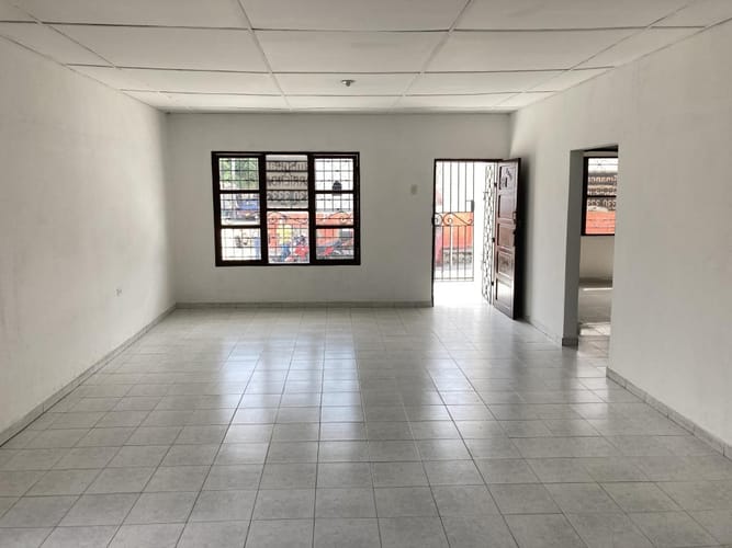 Casa de 3 alcobas en arriendo en Soledad Real, Soledad, 255 m² · foto 2 de 22