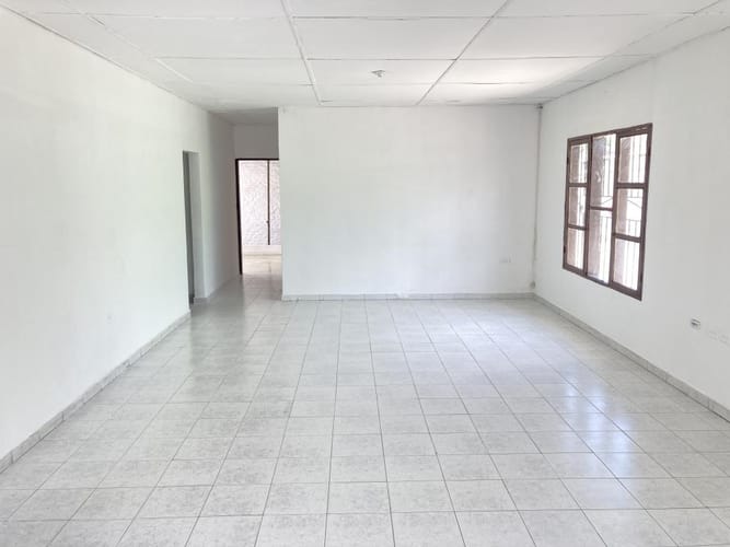 Casa de 3 alcobas en arriendo en Soledad Real, Soledad, 255 m² · foto 3 de 22