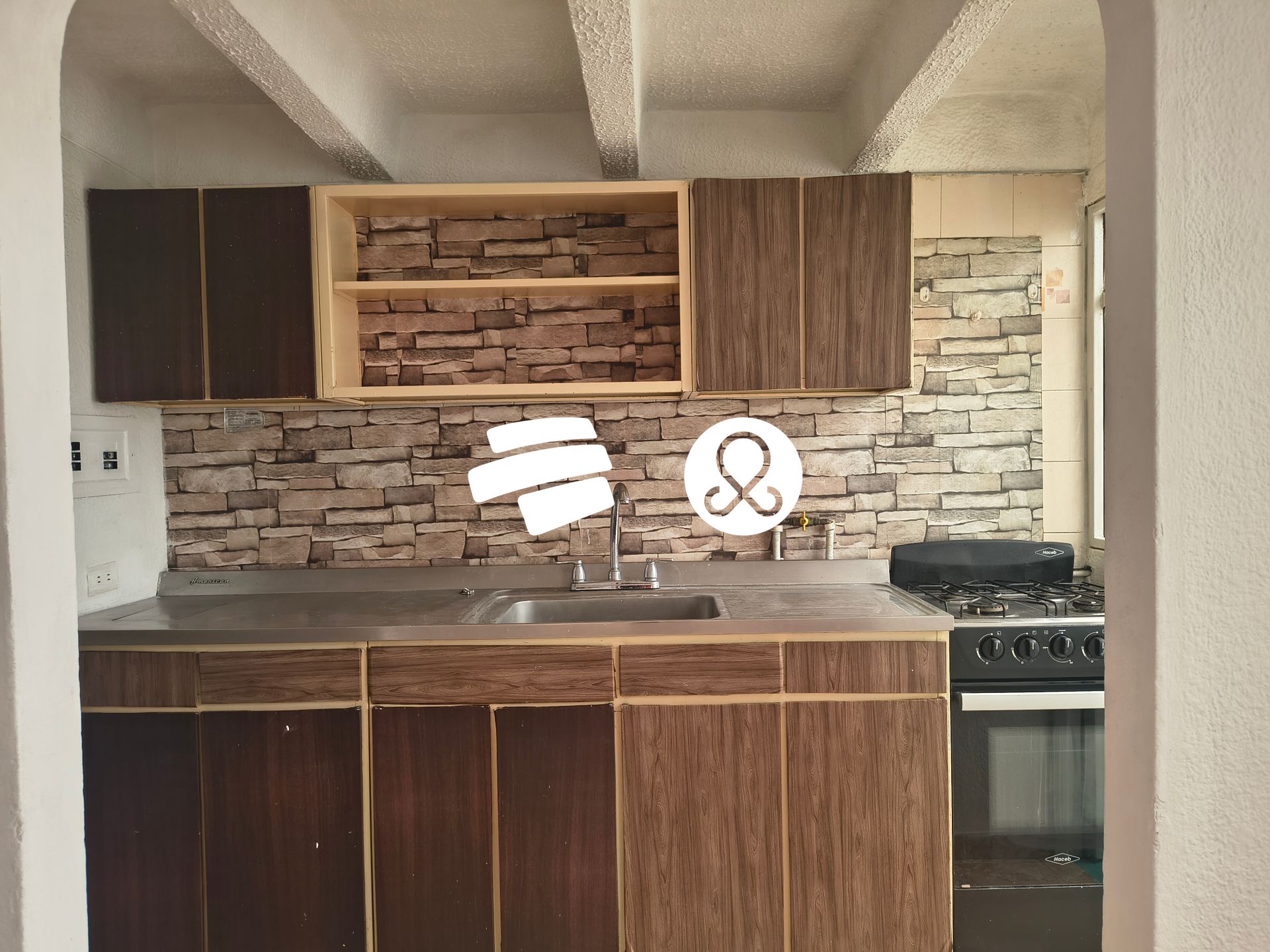 Casa en venta en Castilla, Bogotá · foto 3 de 12