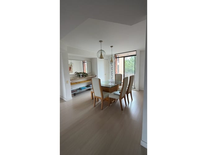 Apartamento de 3 alcobas en venta en Urbanizacion Arcoiris, Medellín, 158 m² · foto 11 de 18