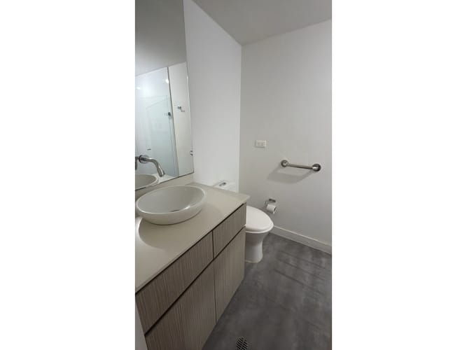 Apartamento de 3 alcobas en venta en Urbanizacion Arcoiris, Medellín, 158 m² · foto 13 de 18