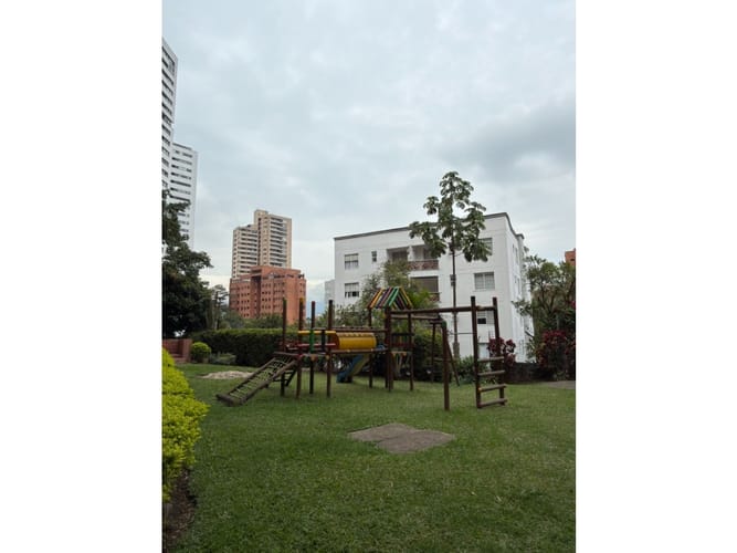Apartamento de 3 alcobas en venta en Urbanizacion Arcoiris, Medellín, 158 m² · foto 18 de 18