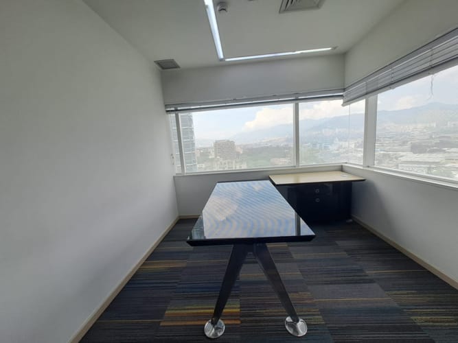 Oficina en arriendo en Manila, Medellín, 148 m² · foto 12 de 23