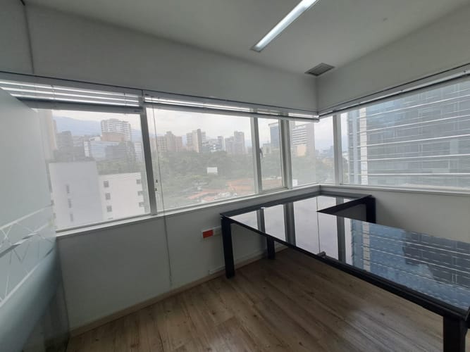 Oficina en arriendo en Manila, Medellín, 148 m² · foto 20 de 23