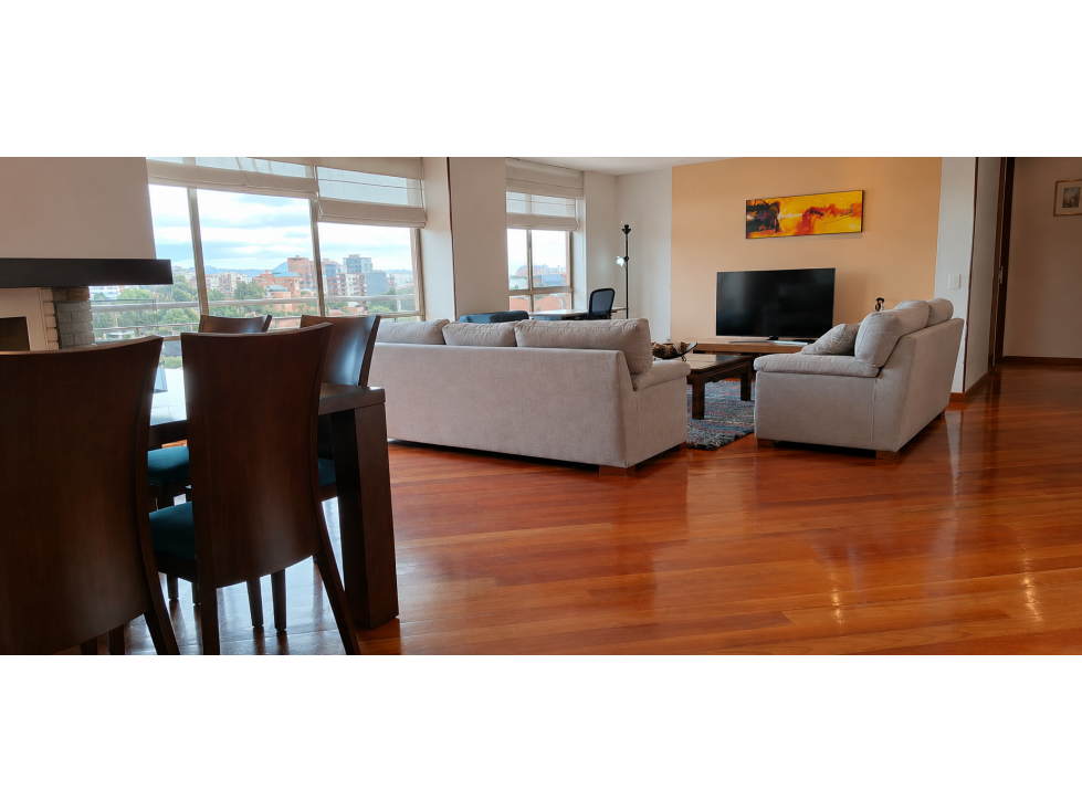 Apartamento en arriendo en Country Club, Bogotá · foto 4 de 24