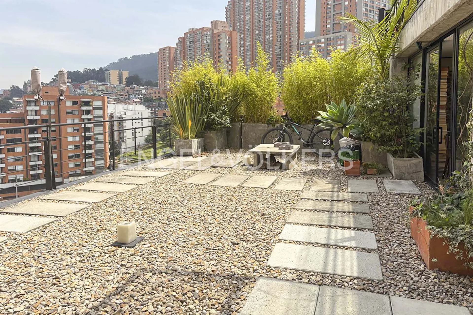 Apartamento en venta en Chapinero, Bogotá · foto 3 de 11