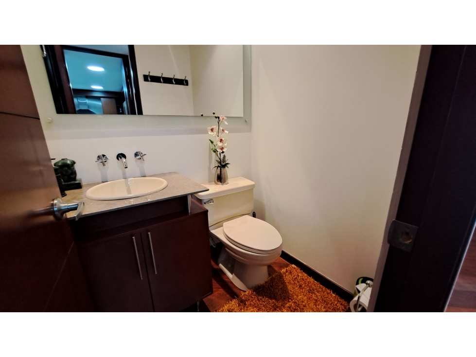 Apartamento en arriendo en Country Club, Bogotá · foto 7 de 24