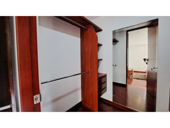 Apartamento en arriendo en Country Club, Bogotá · foto 19 de 24