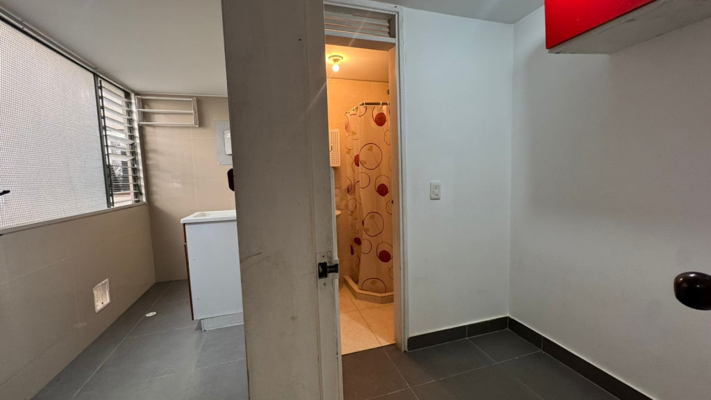 Apartamento en venta en Santa Barbara, Bogotá · foto 9 de 18