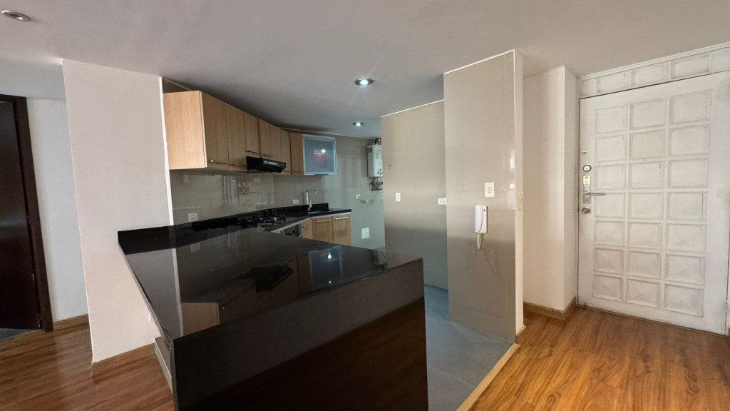 Apartamento en venta en Santa Barbara, Bogotá · foto 11 de 18