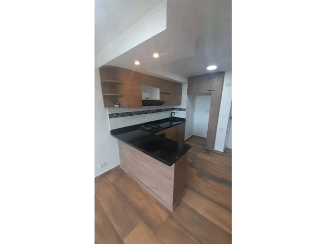 Apartamento de 2 alcobas en venta en Colinas Del Norte, Yumbo, 60 m² · foto 5 de 20