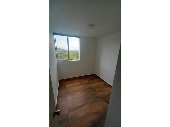 Apartamento de 2 alcobas en venta en Colinas Del Norte, Yumbo, 60 m² · foto 16 de 20