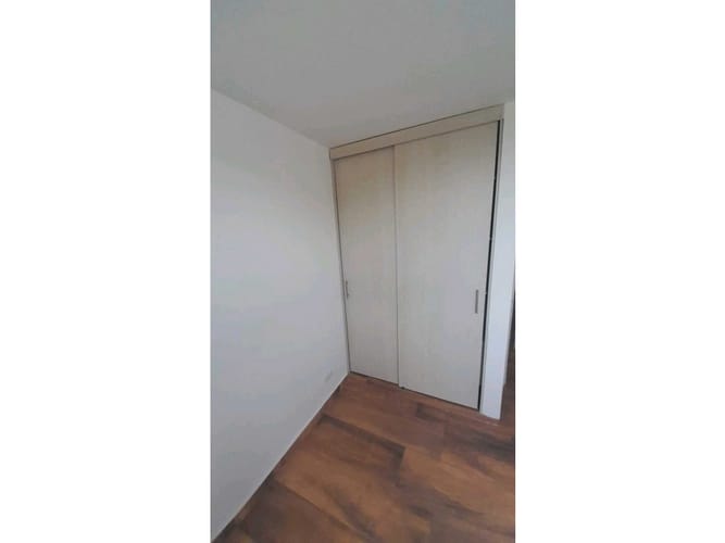 Apartamento de 2 alcobas en venta en Colinas Del Norte, Yumbo, 60 m² · foto 17 de 20