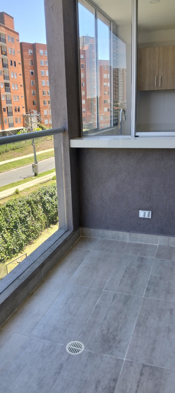 Apartamento en arriendo en Centro, Rionegro · foto 2 de 16