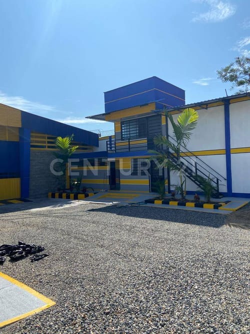 Bodega en arriendo en Vanguardia, Villavicencio, 1200 m² · foto 8 de 12