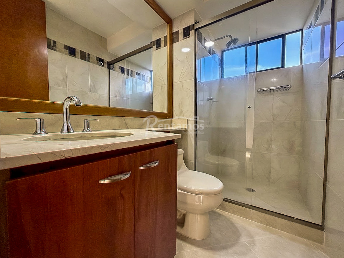 Apartamento en arriendo en La Frontera, Medellín · foto 16 de 22