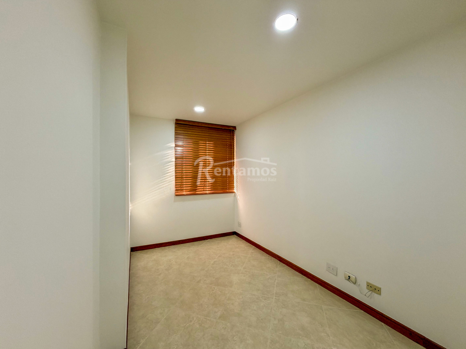 Apartamento en arriendo en La Frontera, Medellín · foto 21 de 22