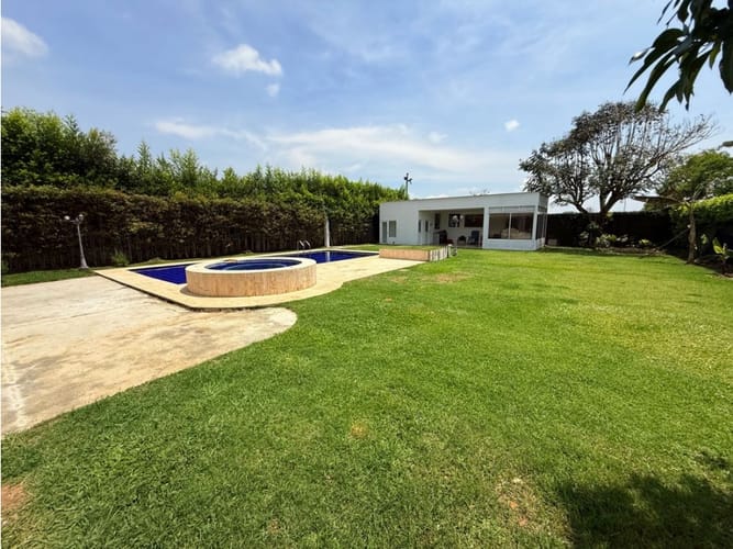 Casa de 5 alcobas en venta en Pance, Cali, 550 m² · foto 3 de 21