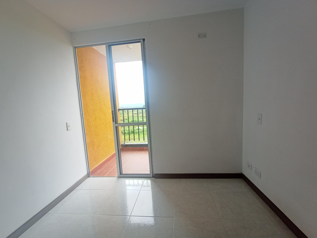 Apartamento en arriendo en Sachamate, Jamundí · foto 16 de 24