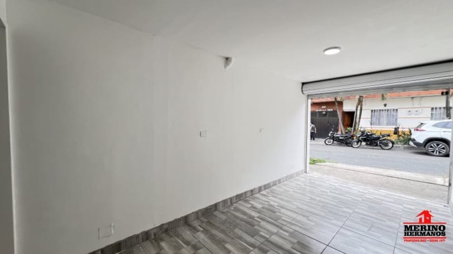 Local en arriendo en Santa Lucia, Medellín, 16 m² · foto 9 de 14