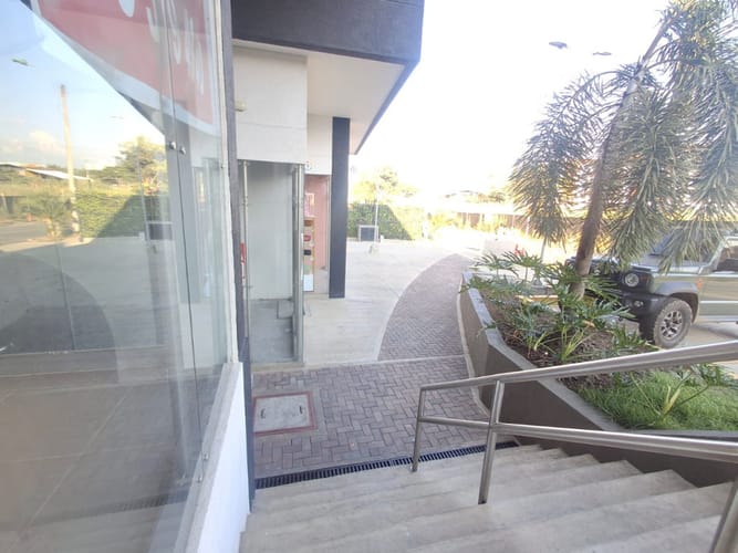 Local en arriendo en Ciudad Pacífica, Cali, 20 m² · foto 4 de 13