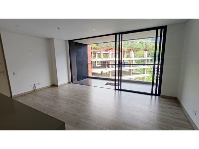 Apartamento de 2 alcobas en arriendo en Vía Las Palmas, Medellín, 78 m² · foto 6 de 24