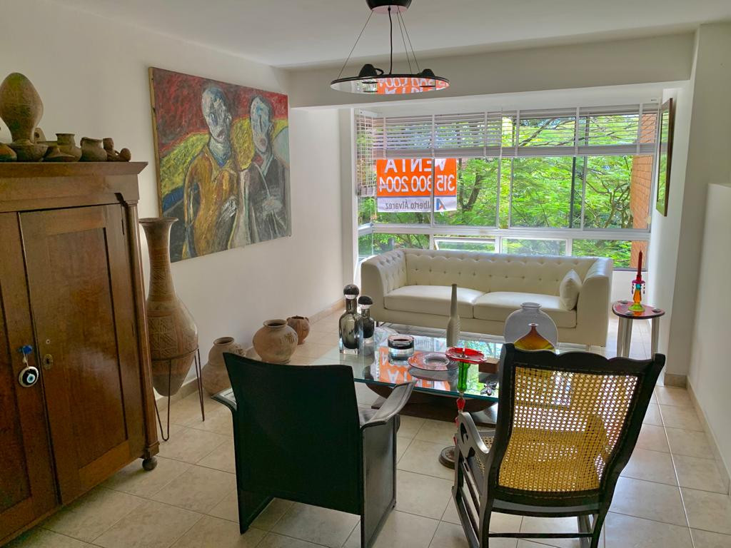 Apartamento en venta en El Poblado, Medellín · foto 3 de 9