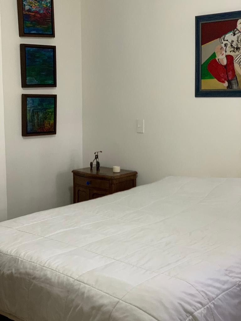 Apartamento en venta en El Poblado, Medellín · foto 4 de 9