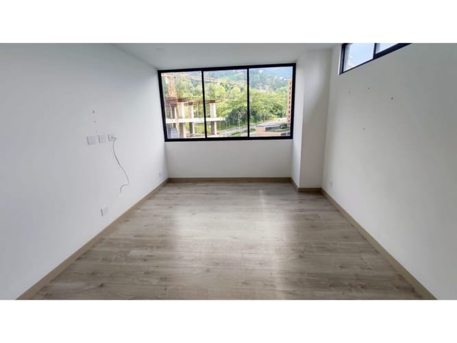 Apartamento de 2 alcobas en arriendo en Vía Las Palmas, Medellín, 78 m² · foto 23 de 24